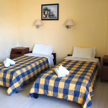 Hotel Messonghi Bay *